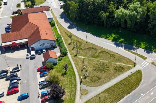 Velkomeziříčské louky zdobí přírodní obrazy