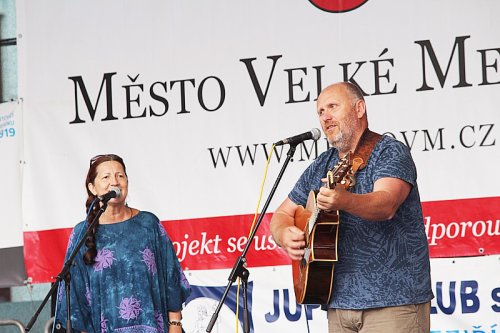 Pepa Štross, Knezaplacení a Stráníci zahráli na kulturním létě