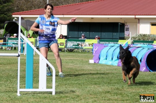 Jana Pařízková s fenou Malou patří mezi vicemistry v agility 