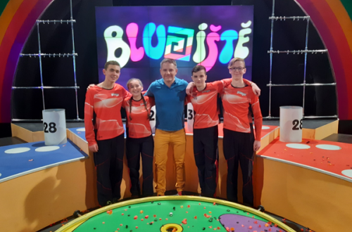 Velkomeziříčští gymnazisté se neztratí ani v Bludišti