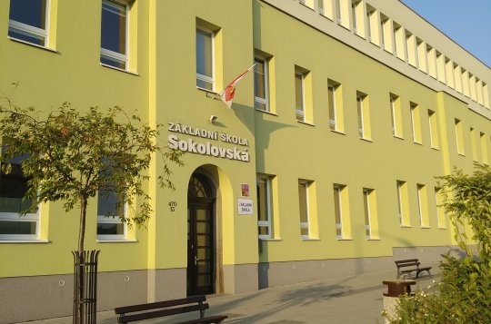 Ke stávce se připojí učitelé ze Sokolovské a gymnázia