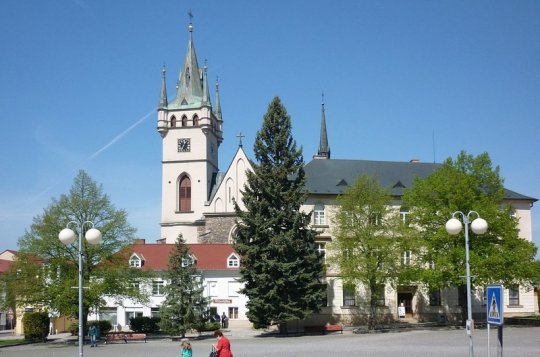 Městem pro byznys na Vysočině je Humpolec. Velké Meziříčí je deváté