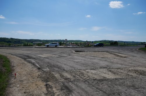 Výstavba okružní křižovatky přechází do druhé etapy, ta ovlivní Oslavici