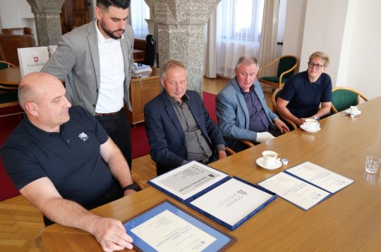 Proměna internátu v bytovku pro seniory je korunována úspěchem