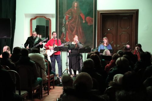 Zámecký koncert byl na pohodu