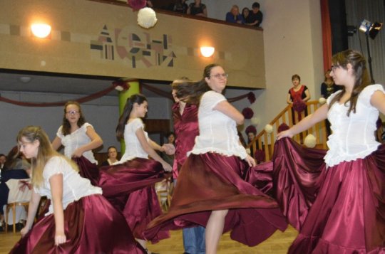 Výtěžek z plesu dětem zaplatí třeba hippoterapii nebo výlet