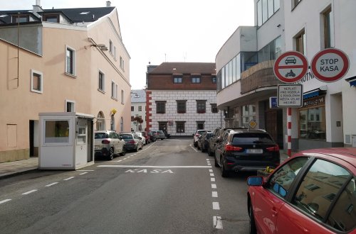 Poplatku za vjezd na náměstí odzvonilo