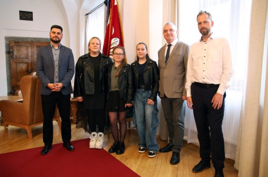 Žákyně ZUŠ vybojovaly v celostátní soutěži nejvyšší příčky