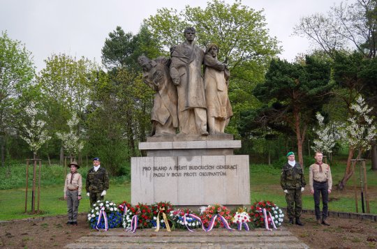Lidé uctili památku Velkomeziříčské tragédie