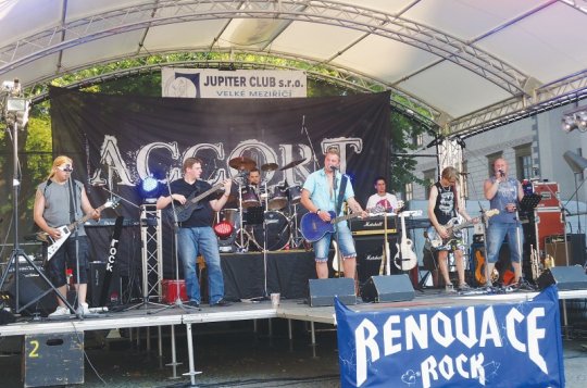 V sobotu zábava pod lipami, v neděli Dixiland. Čeká nás další kulturní víkend