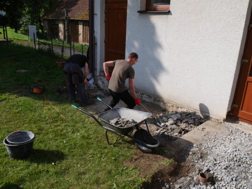 Přístavbu školky postaví jiná firma