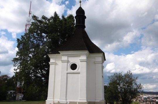 Obce mohou žádat dotace na opravu hřbitovů i drobných sakrálních staveb
