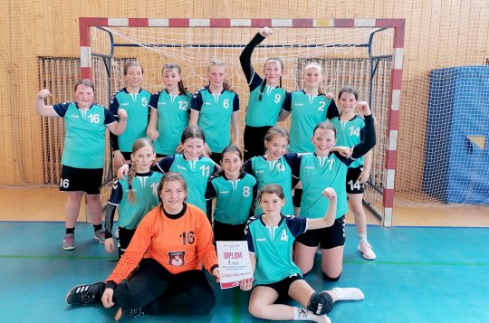 Mladší žákyně jdou do finále Házenkářského desetiboje
