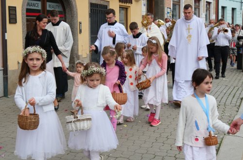 Farnost slavila Boží Tělo