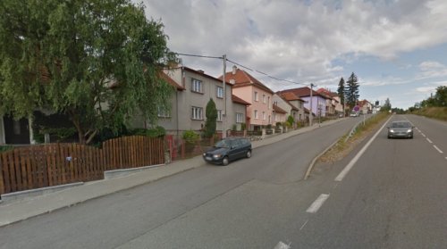 Na chodníky a komunikace dá město milion a tři čtvrtě