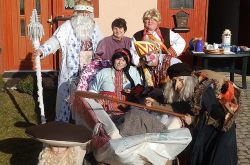 Rudou prošel masopustní průvod