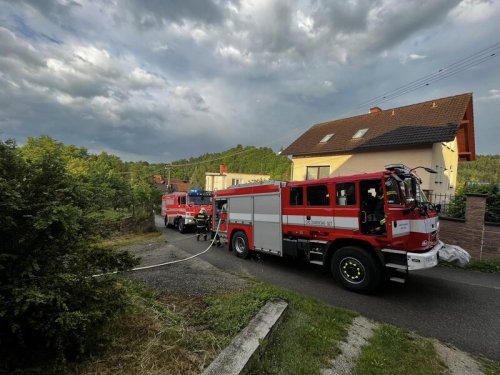 V Mostištích hořela dílna