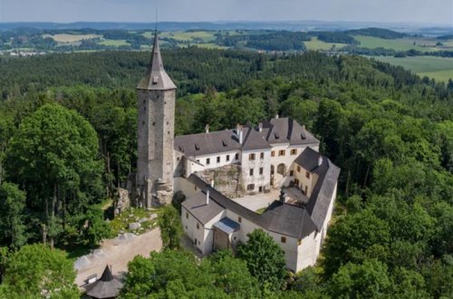 Památky Kraje Vysočina se těší rekordní návštěvnosti. Hrad Roštejn láká na poslední prázdninový víkend