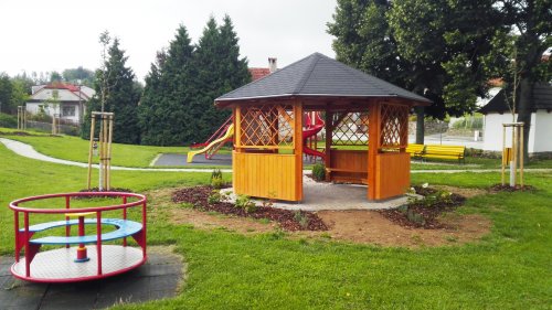 Místo pro aktivní i pasivní odpočinek v Martinicích už slouží svému účelu