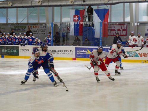 Reprezentace na velkomeziříčském ledě porazila Slovensko