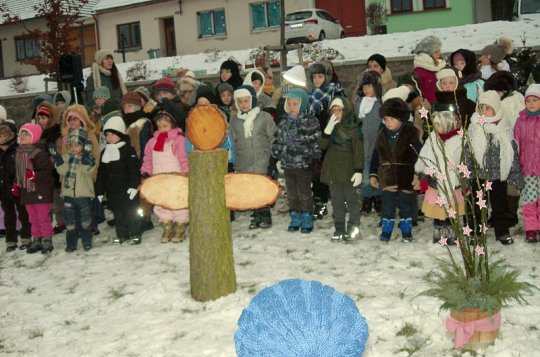 Vánoční strom od včerejška svítí i v Tasově