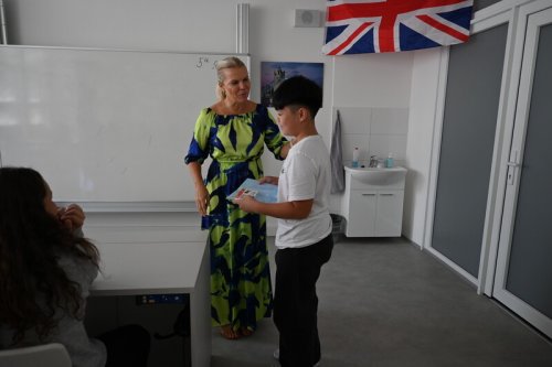 Slavnostní předávání certifikátů Cambridge English na ZŠ Oslavická 