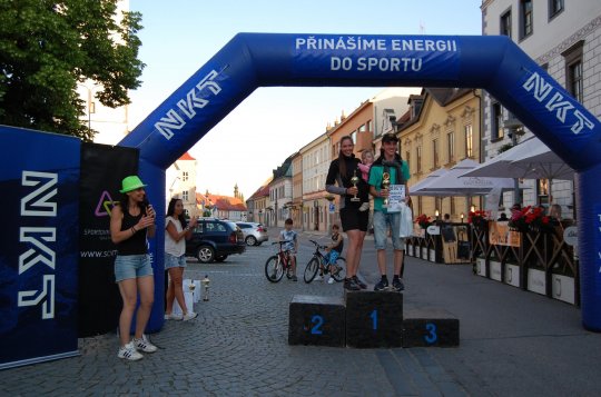 V sobotu náměstí ožilo 8. ročníkem Půlmaratonu a Desítky