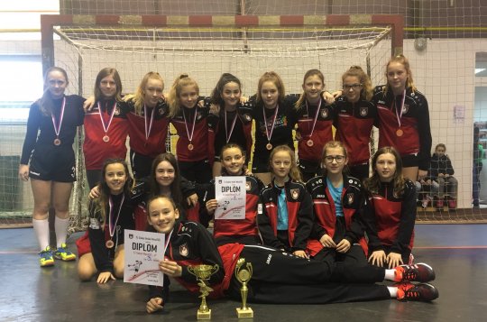 Házenkářky úspěšně bojovaly v memoriálu Eduarda Klapala