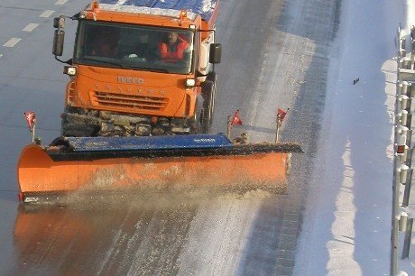 Zimní opatření na D1: Další odpočívky pro kamiony, sypače a proměnné dopravní značení