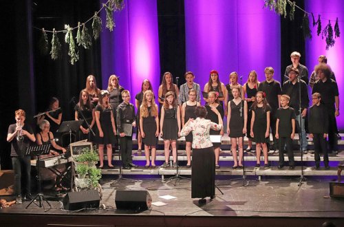 Pěvecké sbory představily Apotéku i soubor Carmina Burana