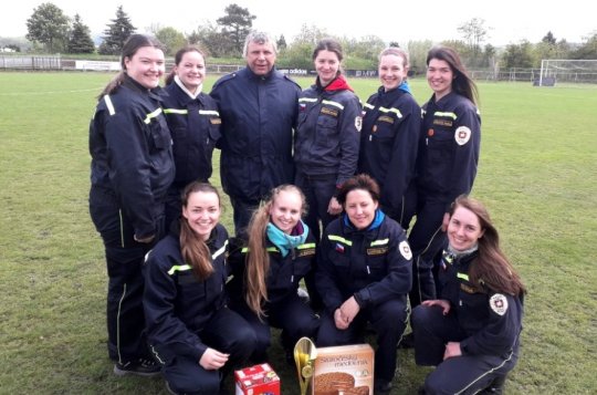 Velkomeziříčské hasičky se zúčastnily závodů v Praze