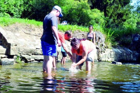 V Balinách pořádali tábor pro lidi se zdravotním znevýhodněním