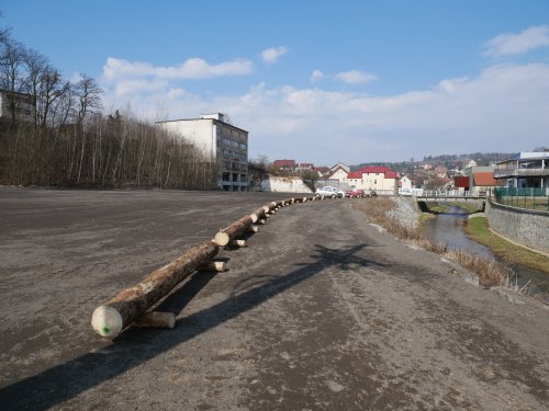Ve Svitu se rozšíří pěší stezka