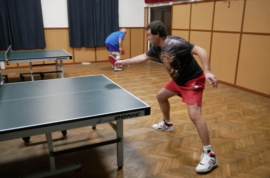 Vánoční turnaj ve stolním tenise opět ve Lhotkách