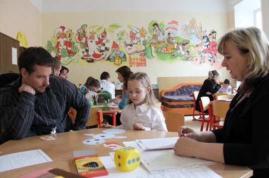 K zápisu do první třídy letos přišlo víc dětí