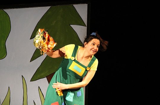 Za dětmi "přiletěla" malá čarodějnice