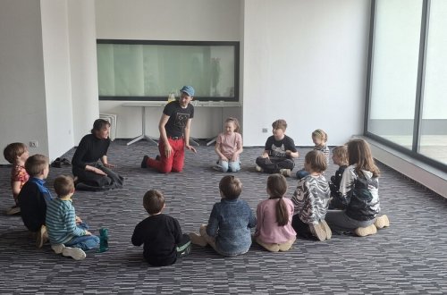 Děti se učily skládat písničky