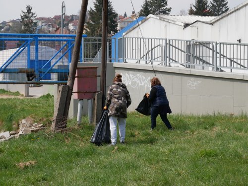 Do úklidu Vysočiny se zapojili i lidé z Meziříčí