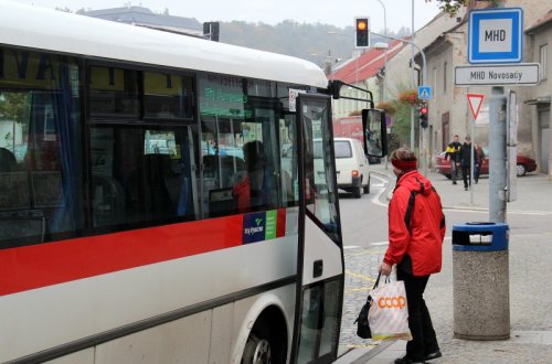 Kvůli uzavírce Třebíčské je změněn jízdní řád MHD