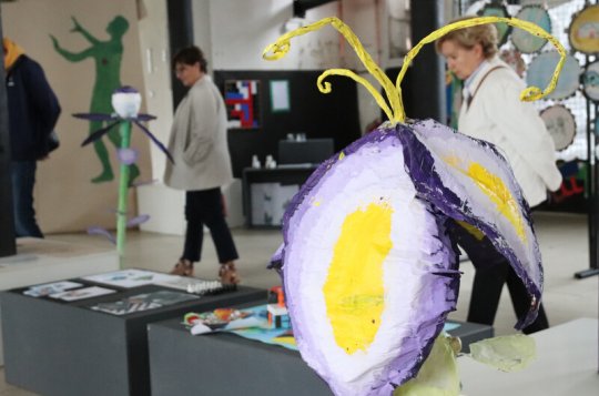 Výstava ukazuje pohled dětí na současný svět