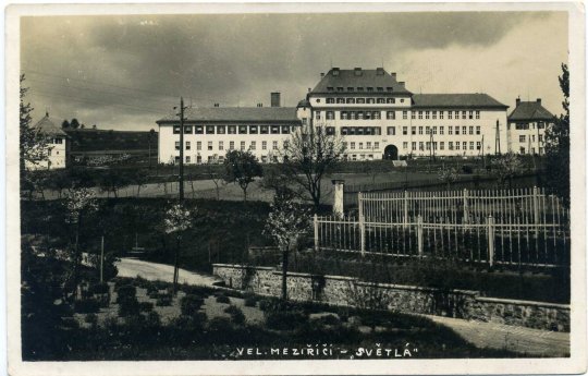 Seriál ze zámku: Škola Světlá v archivním fondu muzea