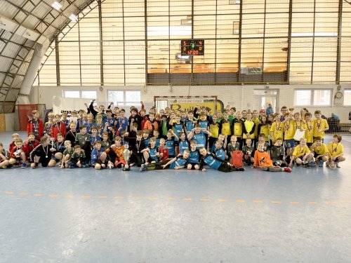 Minižáci házené zvítězili na domácím turnaji Just it Cup