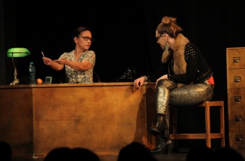 Peníze štěstí nezaručí, i o tom byla divadelní hra Skořápka