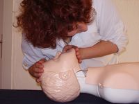 first-aid-1253140 960_720