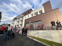 3 07A493C9-8F94-46E5-97C5-6CB7329823D3