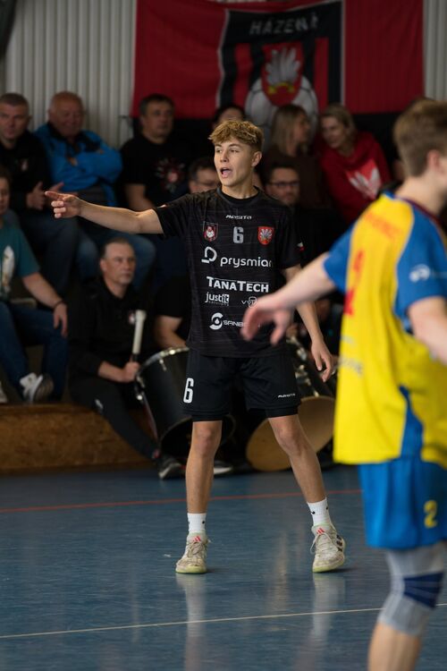 0f3f333f-c2b1-42e4-a9be-c7dac9a0a122