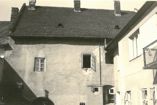 č.120 dvorní_křídlo