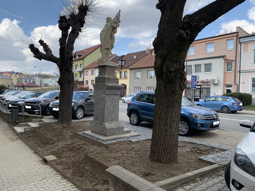 3528B7DE-D59A-448B-94F3-599EAE81FEAD