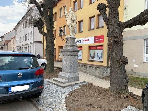 3FFDE924-1C34-40D7-8EE1-9AFA96142BEF