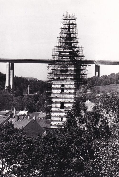 oprava věže_1986_foto_M._Vokoun